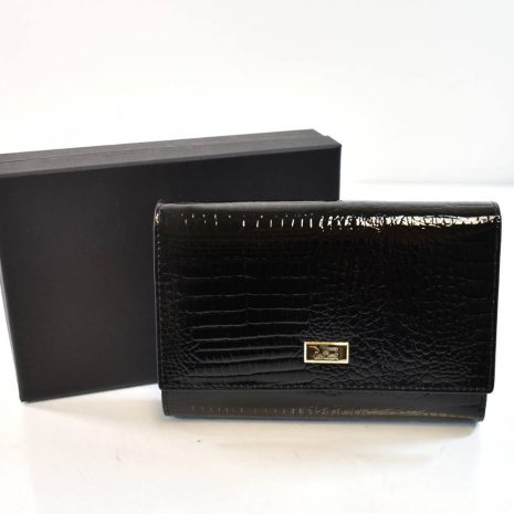Dámska kožená laková čierna peňaženka