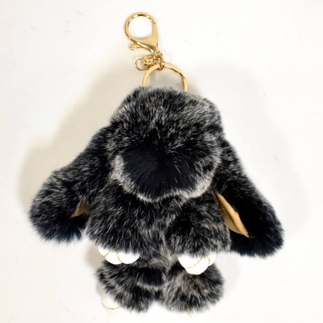 Čiernosivý prívesok zajačik na kabelku