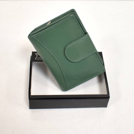 Dámska kožená zelená peňaženka