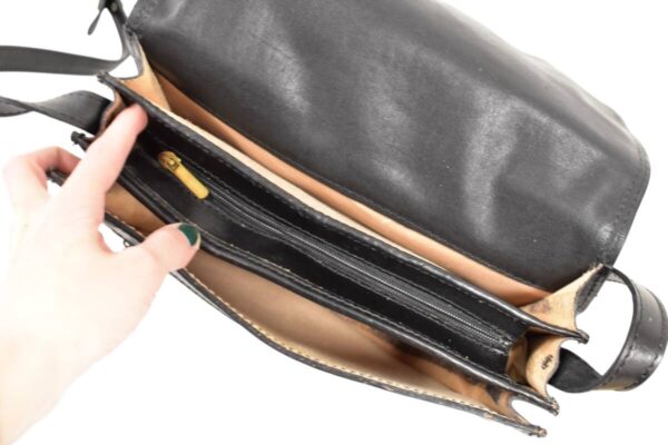 Dámska retro kožená crossbody čierna kabelka V597 - Image 5