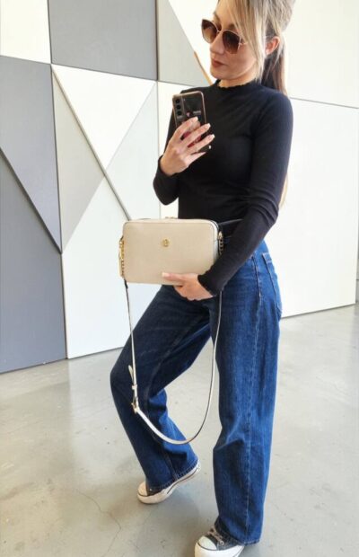 Kožená krémová crossbody kabelka BAGGER 0101