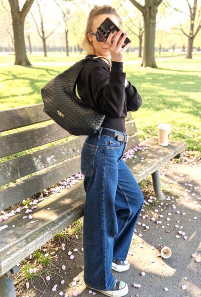 Prepletaná dámska moon kabelka na rameno čierna V7