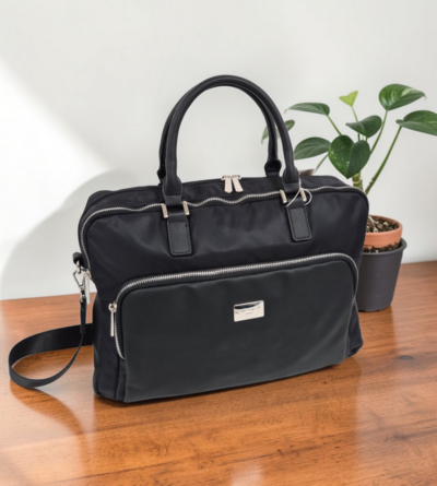 Pracovná čierna taška na laptop Uni D.Jones DJ79