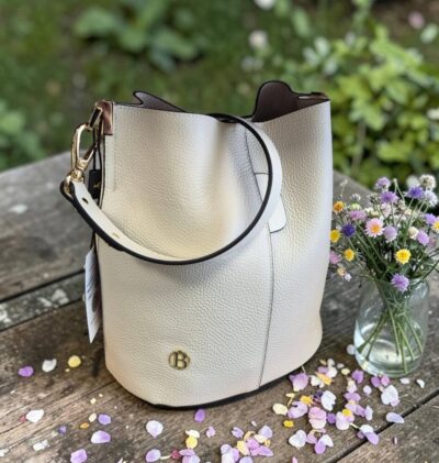 Vaková bledá krémová kožená kabelka BAGGER 207