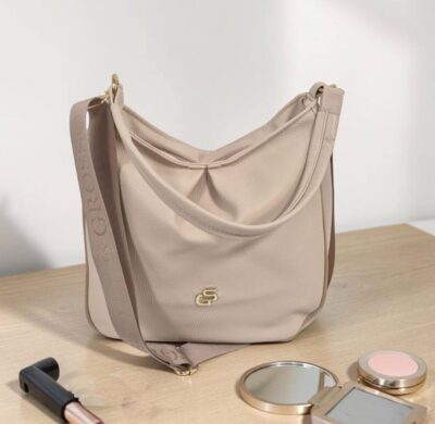 Dámska krémová kabelka na rameno GROSSO GS41