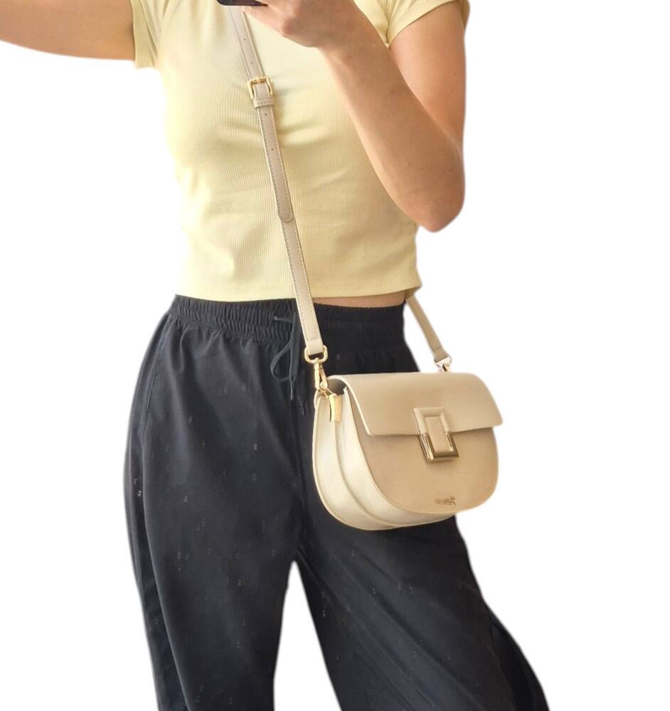 Oválna béžová malá crossbody kabelka PETERSON 145 – Obrázok 7