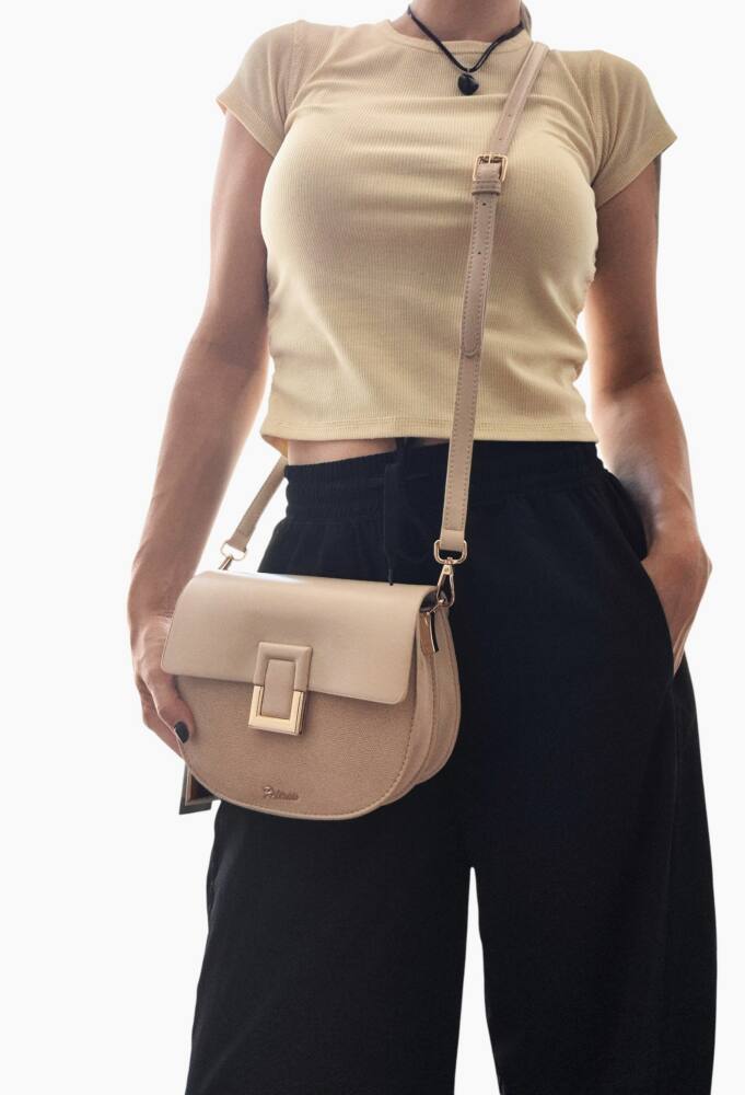 Oválna béžová malá crossbody kabelka PETERSON 145 – Obrázok 2