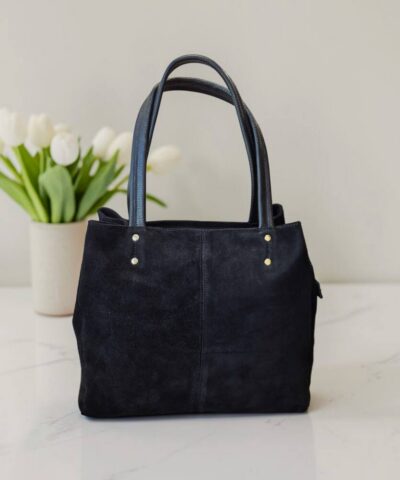 Praktická, športovo elegantná, kožená shopper kabelka do ruky/na rameno vo veľkosti A4 v čiernej farbe z brúsenej kože