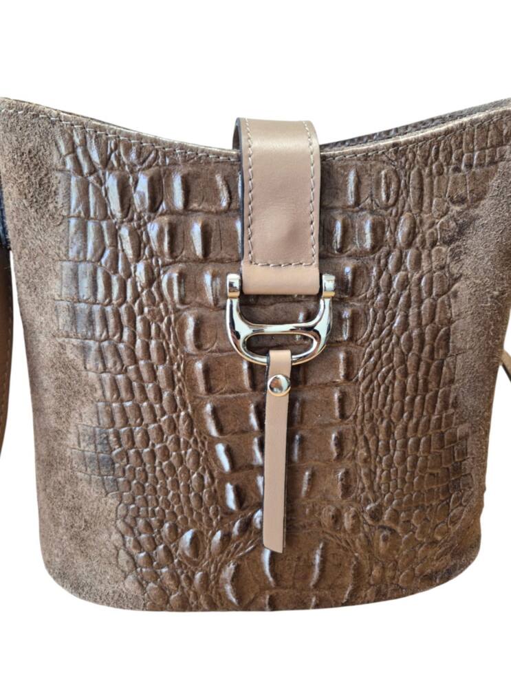 Elegantná kožená crossbody hnedá kabelka KR03 – Obrázok 3